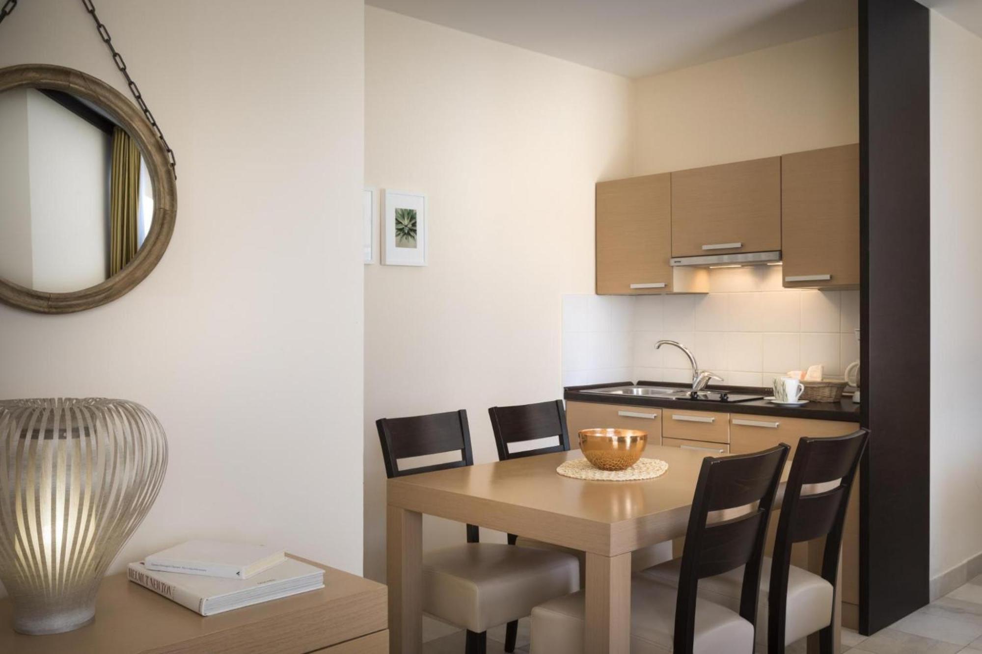 Apartment Aci Marina Крес Екстериор снимка