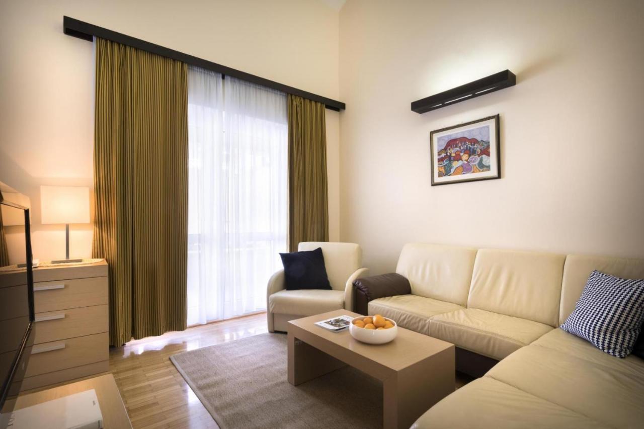 Apartment Aci Marina Крес Екстериор снимка