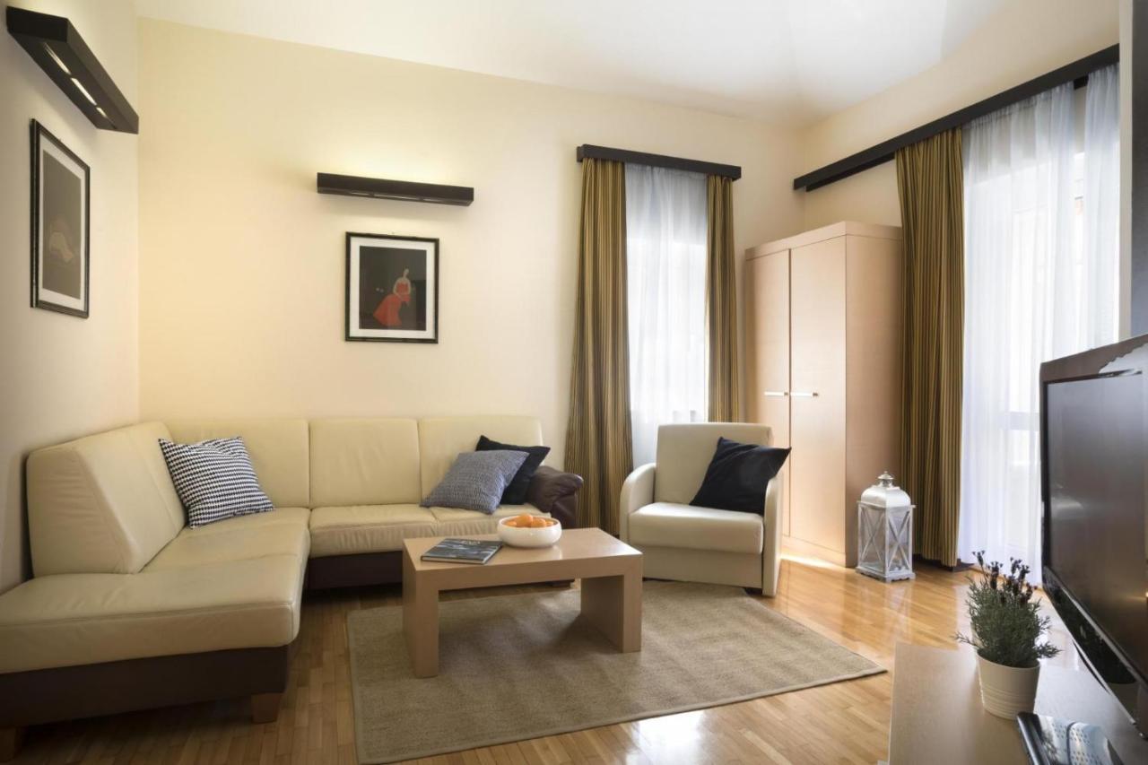 Apartment Aci Marina Крес Екстериор снимка
