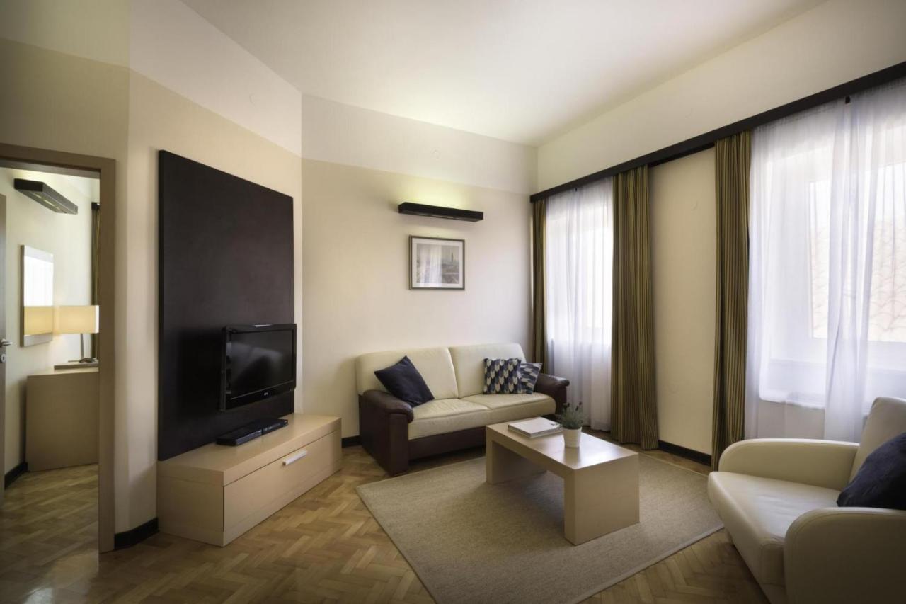 Apartment Aci Marina Крес Екстериор снимка