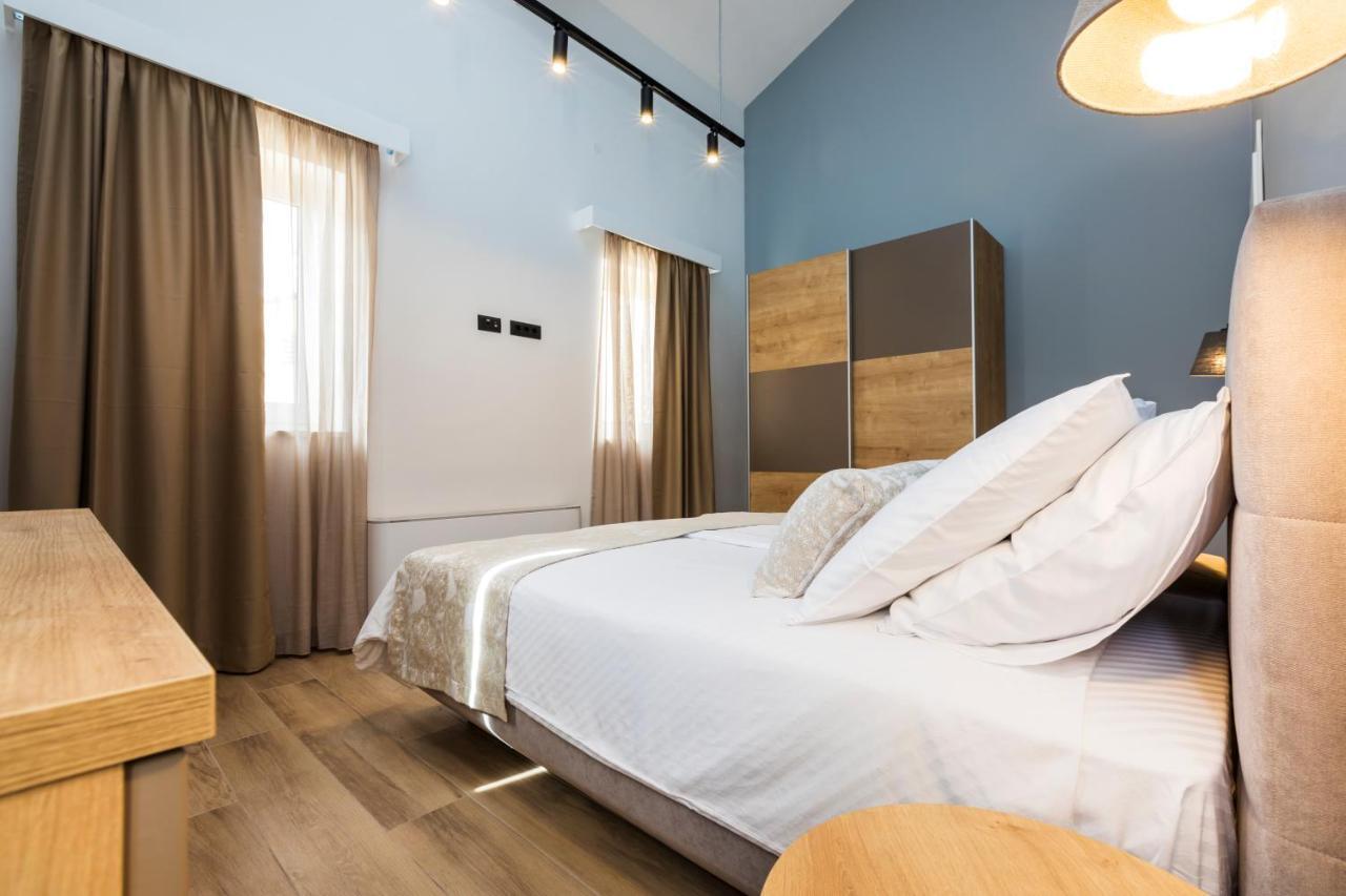 Apartment Aci Marina Крес Екстериор снимка