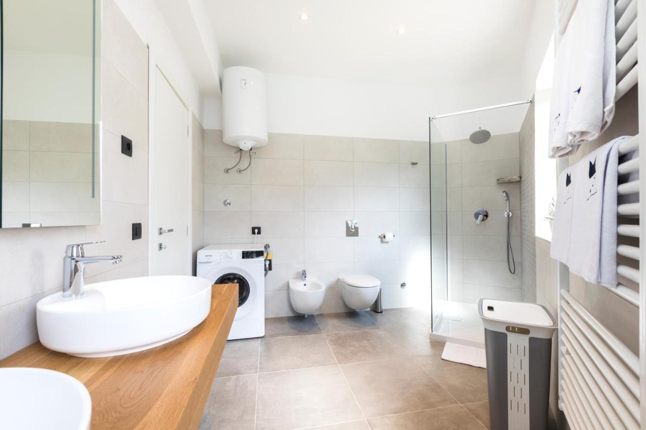 Apartment Aci Marina Крес Екстериор снимка
